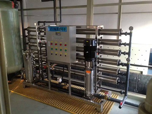 反渗透纯水机